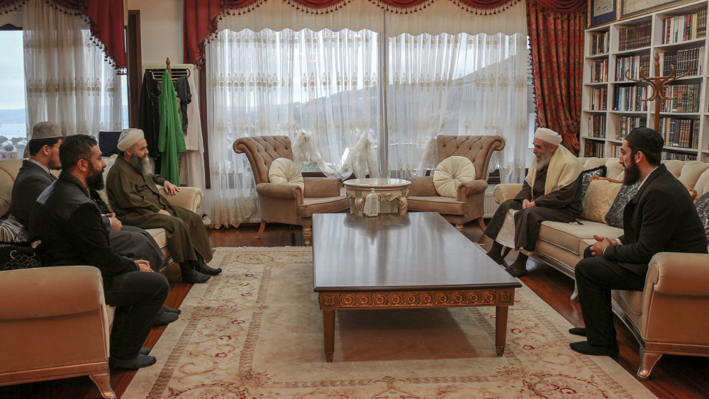 Becirman seyyidlerinden ve Ehl-i Beyt’ten Seydâ Seyyid Ali el-Becirmânî (Serdefî) Efendi Hazretleri ziyârete geldi