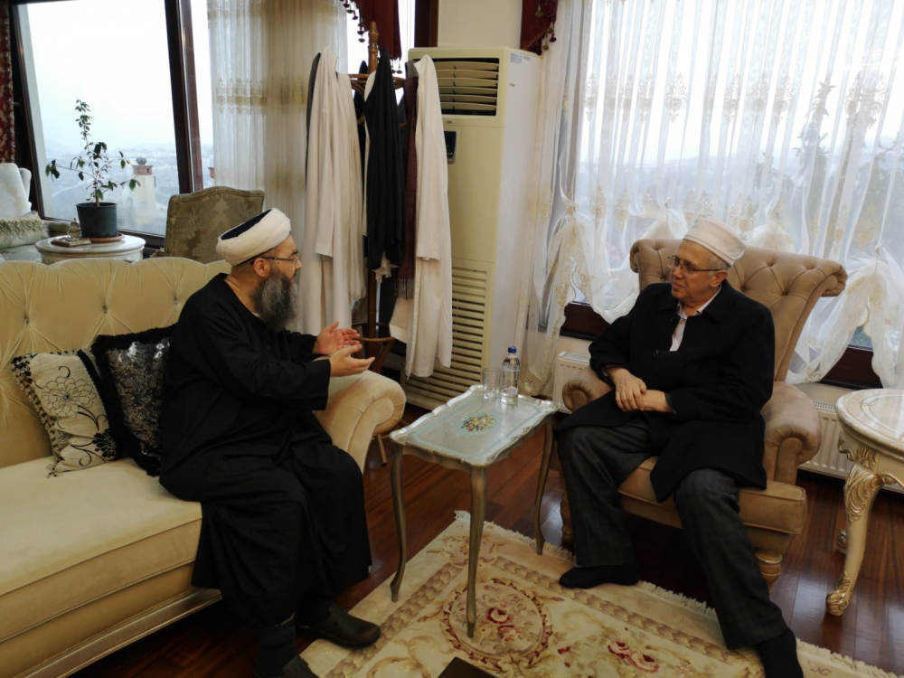 Şeyh Fethullah AYTE Hocaefendi, Cübbeli Ahmet Hocaefendi'yi Tefsir Hânesi'nde ziyâret etti