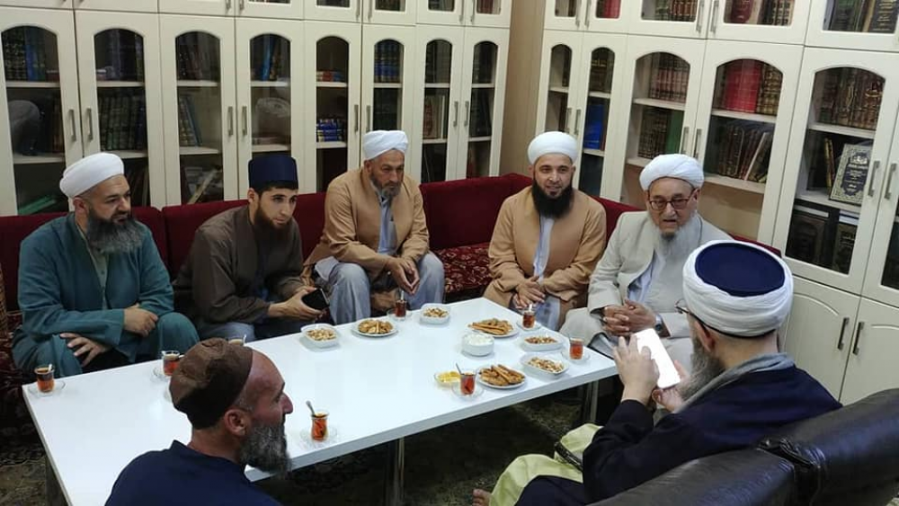 İran / Türkmensahra bölgesinin Müftîsi Büyük Âlim ve Sâlih İnsan Kurbân Muhammed Hazretleri ziyârete geldi
