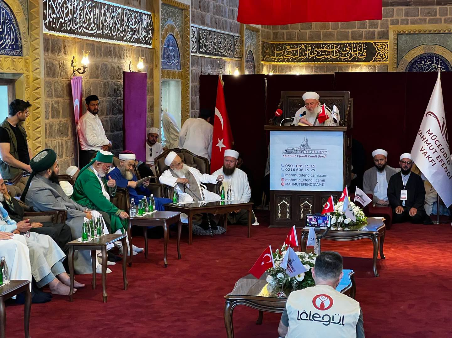 Mahmûd Efendi Hazretleri'mizin 4. Sene-i Devriyesi İçin Hâne-i Seâdetlerinde Tertîb Edilen Anma Merâsimine İştirâk Ettik — 6. fotoğraf