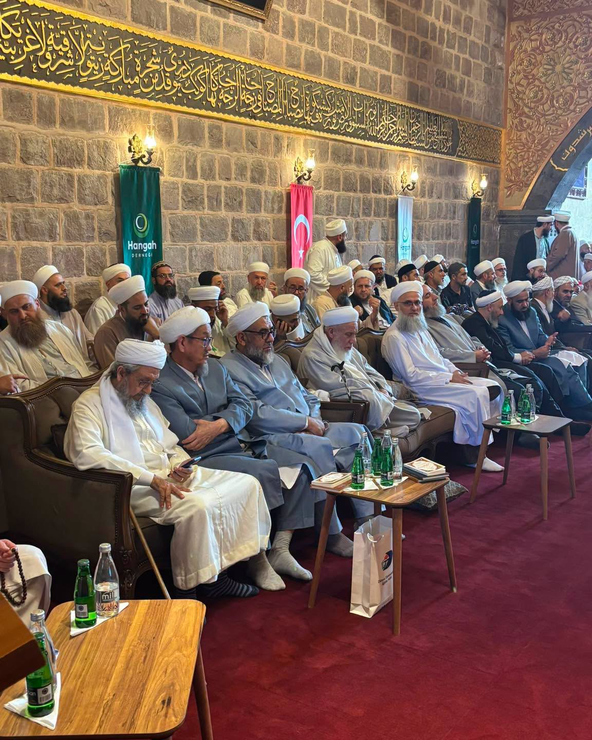 Mahmûd Efendi Hazretleri'mizin 4. Sene-i Devriyesi İçin Hâne-i Seâdetlerinde Tertîb Edilen Anma Merâsimine İştirâk Ettik — 9. fotoğraf