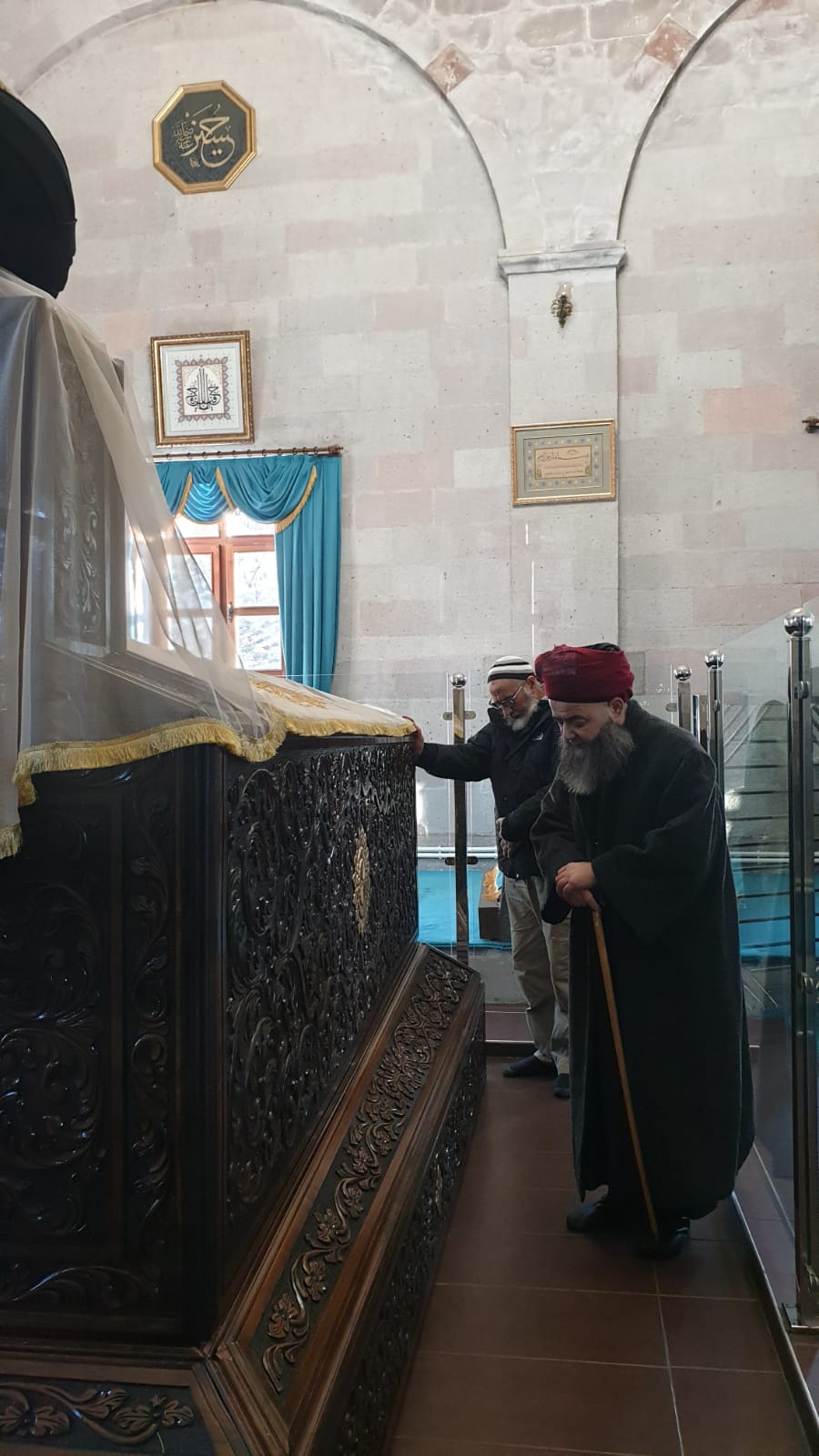 Nakşibendiyye Silsilesinin Yedinci Pîri Ebu'l-Hasen el-Harakânî Hazretleri'nin Türbesini Ziyâret — 2. fotoğraf