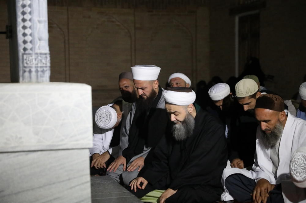 Muhammed Baba Semmâsî Hazretleri’nin Kabr-i Şerîfini Ziyâret