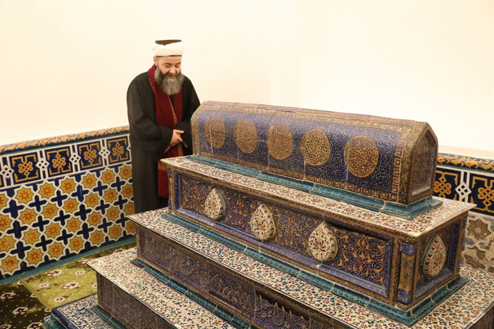 Kusem ibni Abbâs Hazretleri’nin Kabr-i Şerîfini Ziyâret