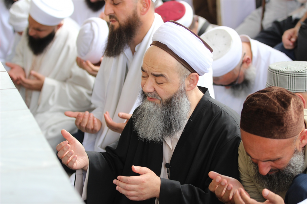 Hâce Muhammed Emkenegî Hazretleri’nin Kabr-i Şerîfini Ziyâret