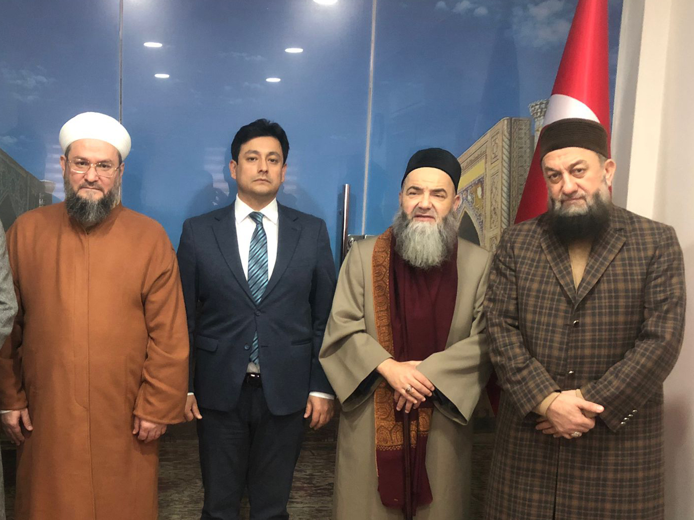 Özbekistan Başkonsolosu Emir Said Bey’i Ziyâret - Ziyaret Galerisi